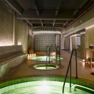 Wellcomm & 4* Medellín